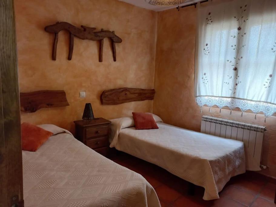 Casas Rurales Mi Reja A Santa Maria de Riaza Ngoại thất bức ảnh